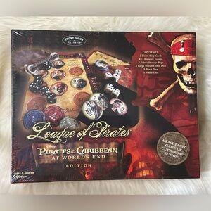 League of Pirates Pirates of the Caribbean At World’s End Dice Game-Sealed